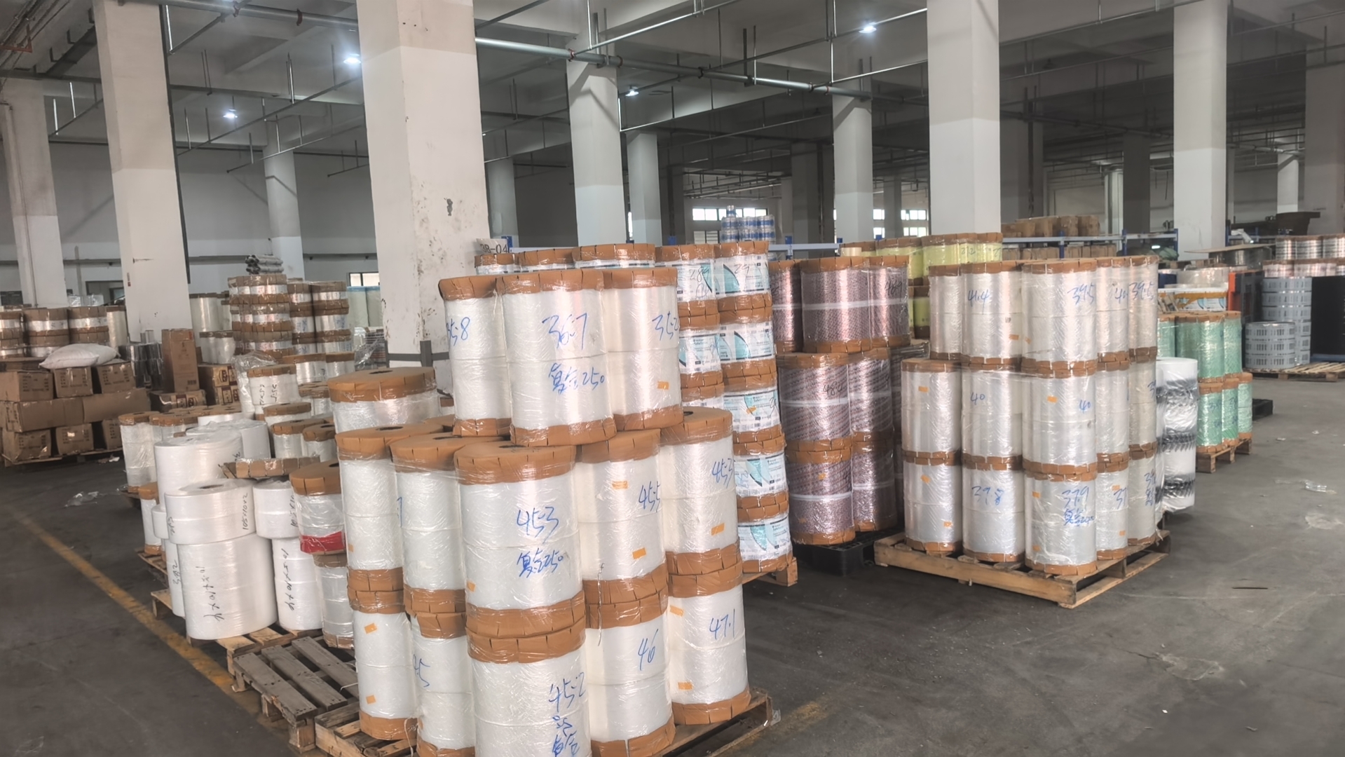Automatic packaging machine roll film, plastic composite film (BOPP, CPP, PET, PE)